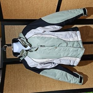 Obermeyer Women's Ski Jacket - Green, Black, and White